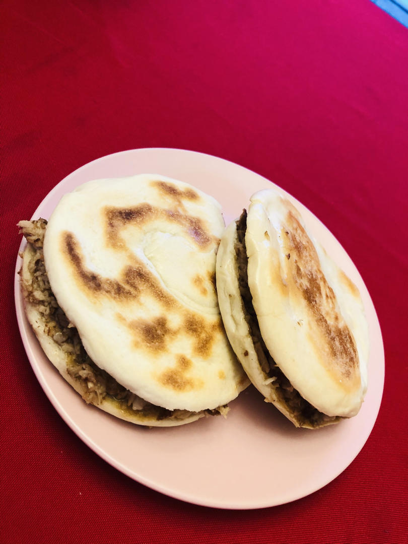 肉夹馍(白吉馍的制作)
