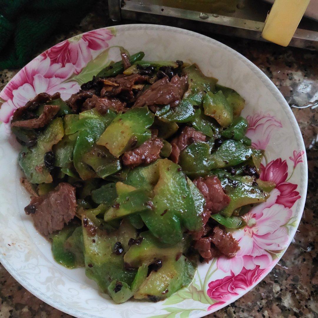 经典粤菜凉瓜牛肉