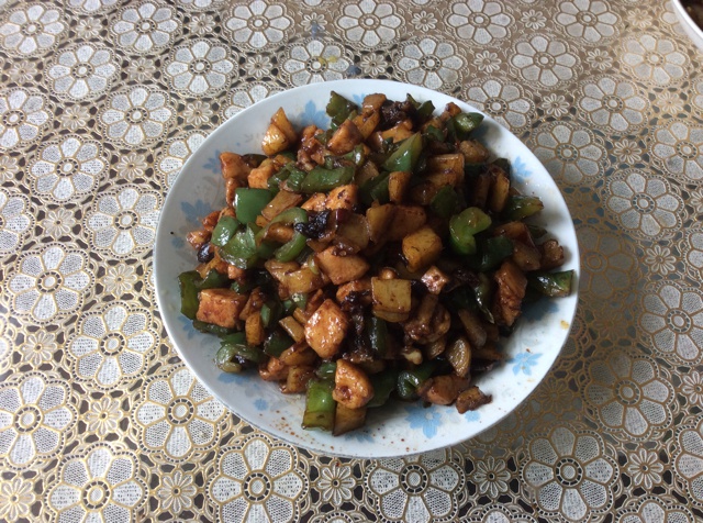 宫爆鸡丁（土豆控）