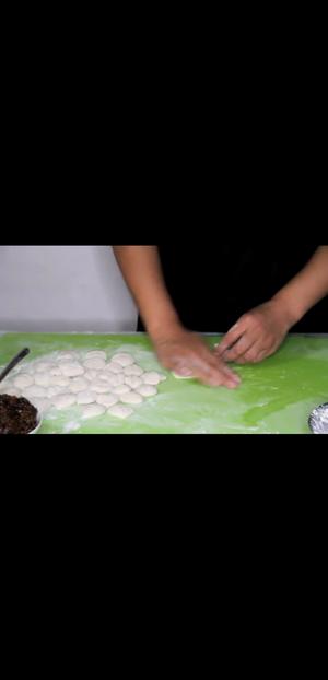 停不下来的香菇酱蒸饺的做法 步骤10