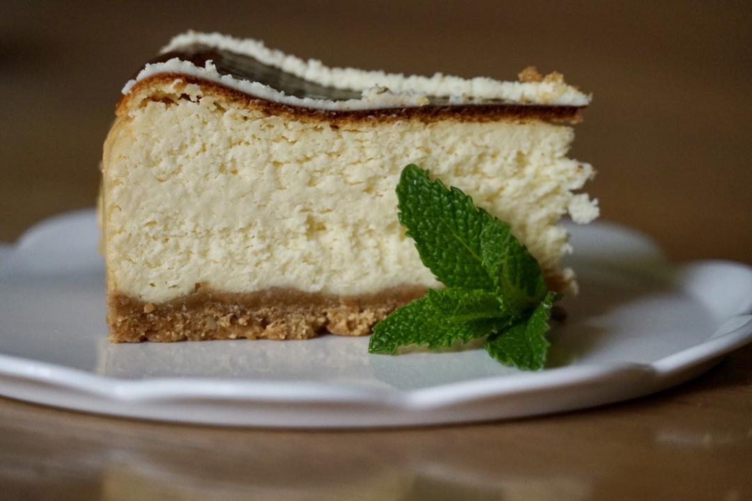 口感细腻浓郁的重芝士蛋糕，新手0失败（8寸）