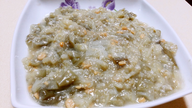 拇指姑娘lxj做的超好下饭的白茄子泥