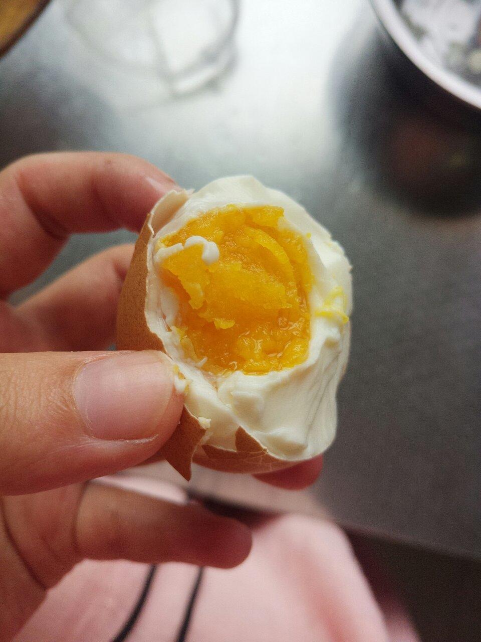 自制起砂流油咸鸡蛋