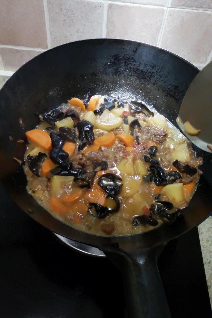 美极牛肉炖萝卜
