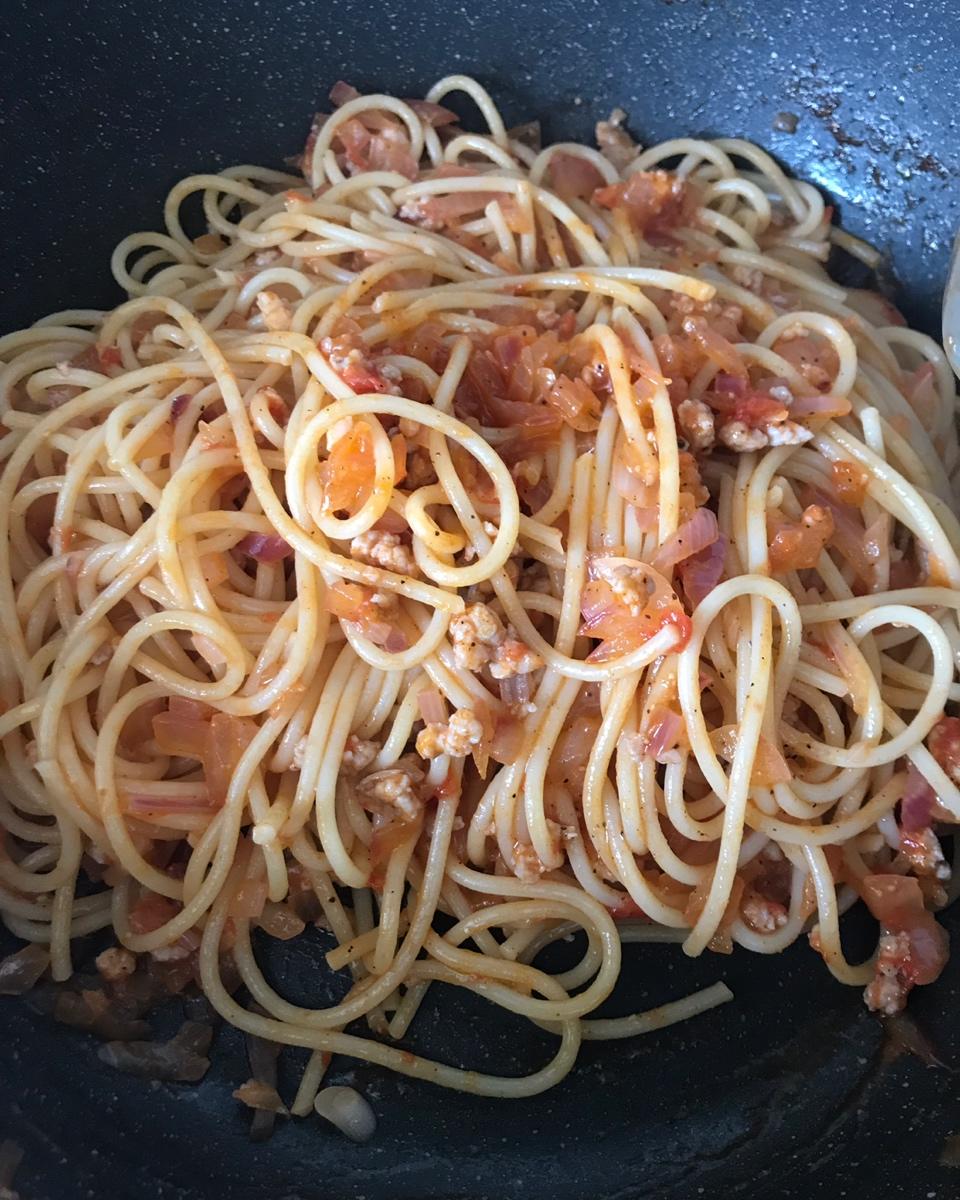 番茄肉酱意大利面