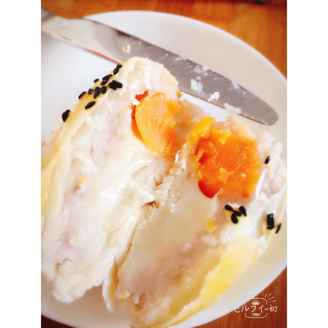㊙️网红麻薯肉松蛋黄酥🔥，好吃到爆‼️