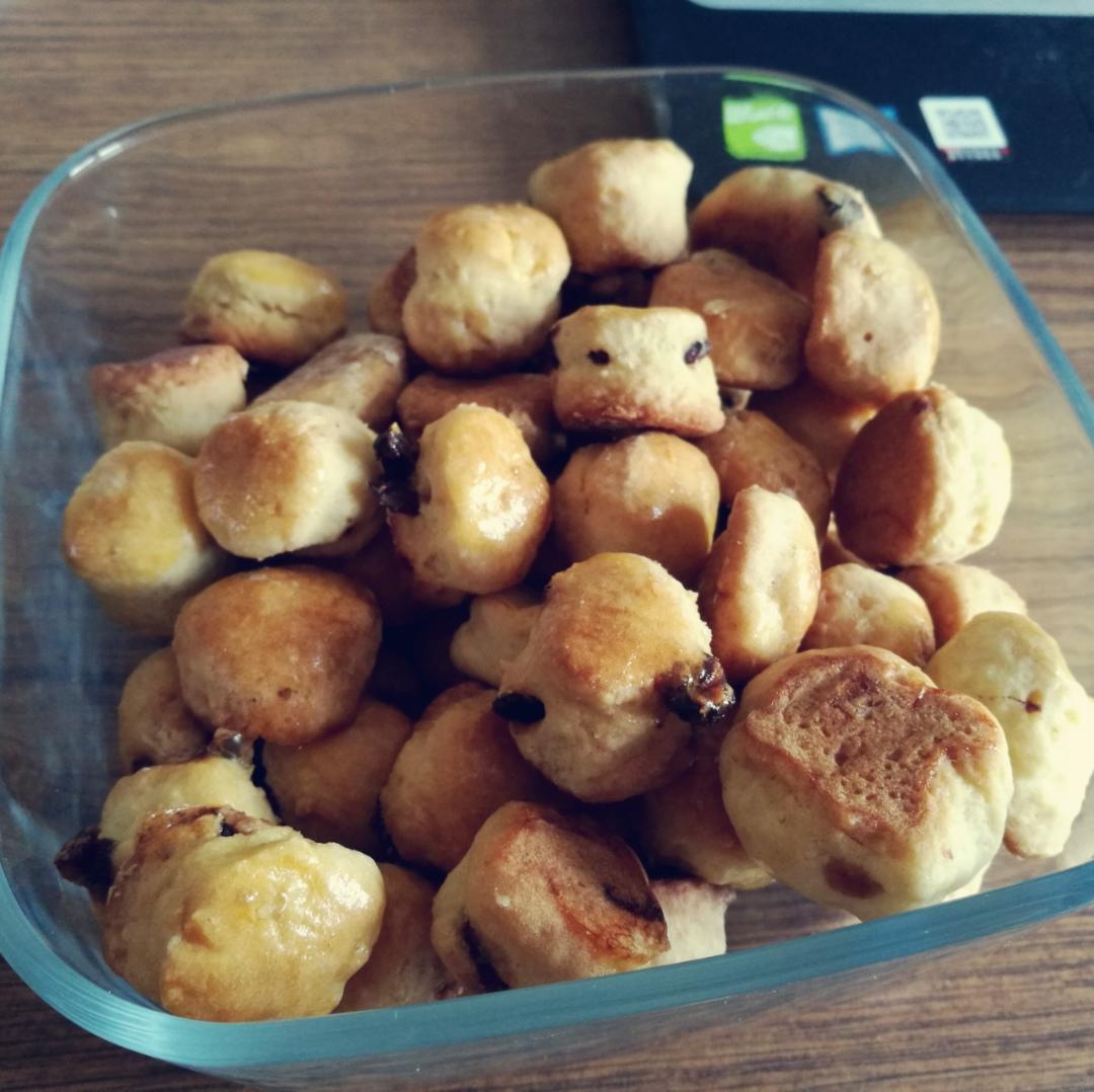 【视频】3分钟 奶油司康Scone(可能是世界上最快手的司康) 消耗淡奶油～