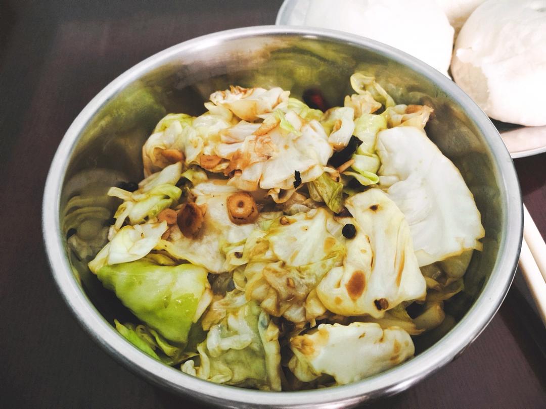 ㊙️巨好吃的干煸手撕包菜～酸辣开胃又下饭