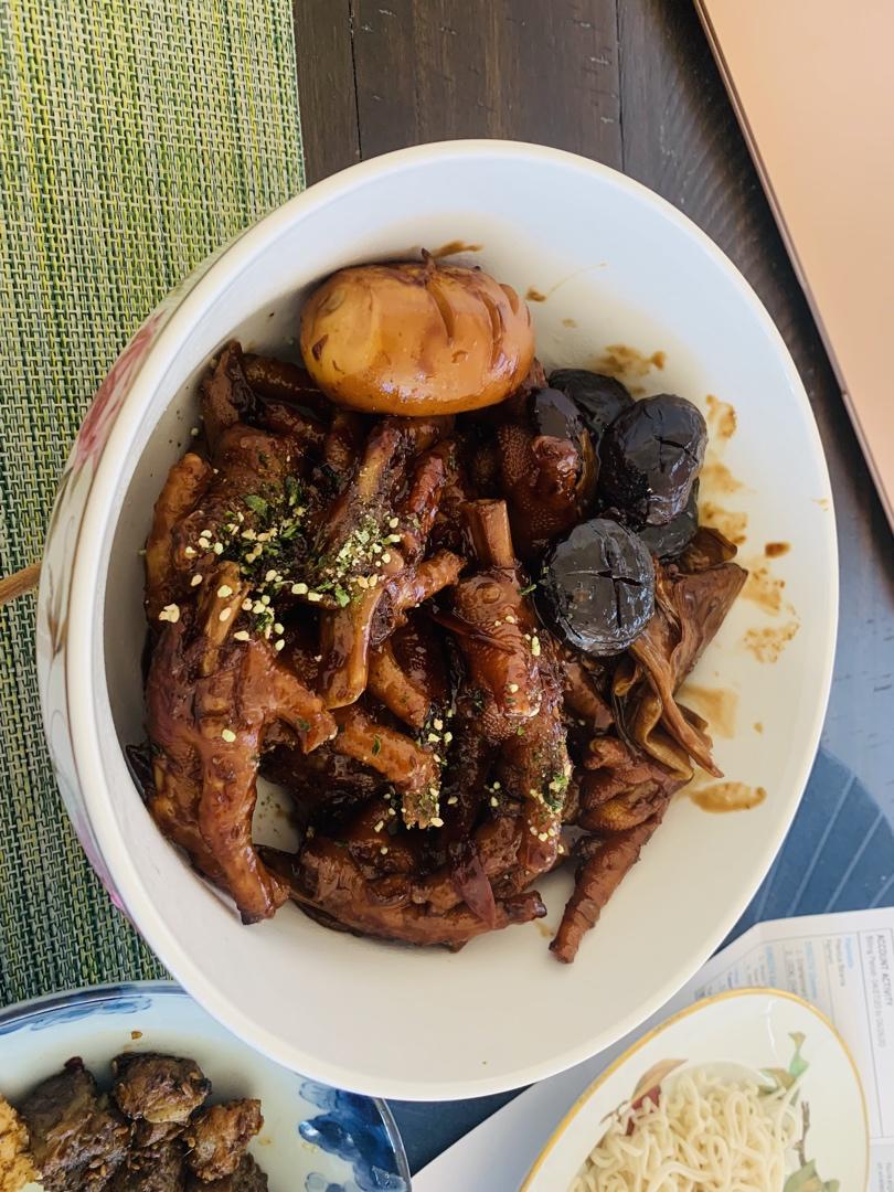 “销魂”卤鸡爪