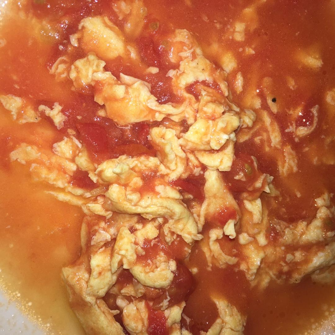 西红柿炒鸡蛋时，多加这一步，鸡蛋香嫩又入味