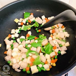 茭白青椒炒鸡胸肉  减脂好菜的做法 步骤8