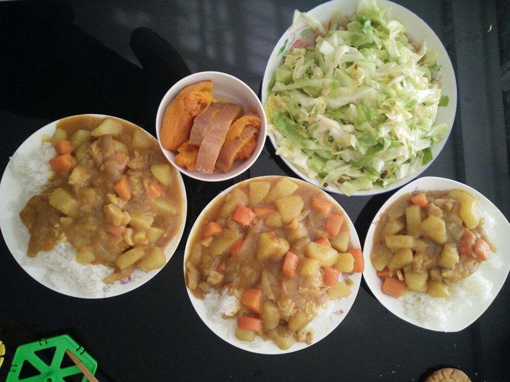 鸡肉咖喱饭