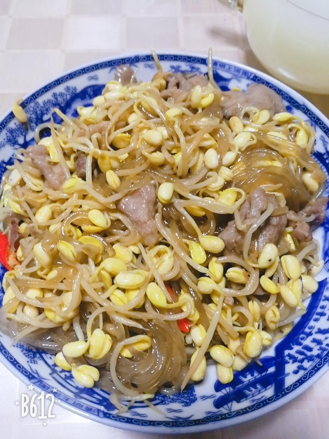 黃豆芽炒肉片的做法