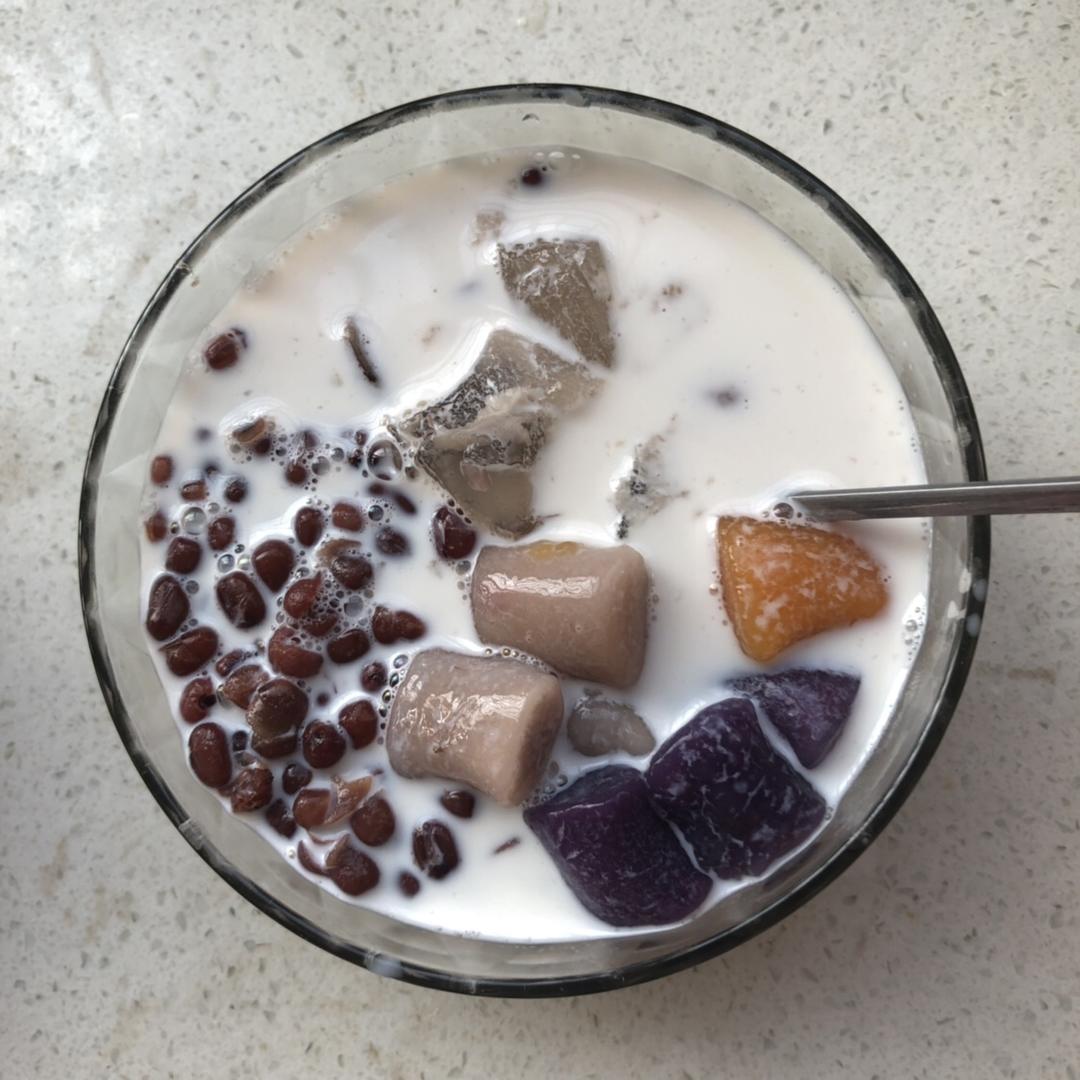 芋圆红豆烧仙草