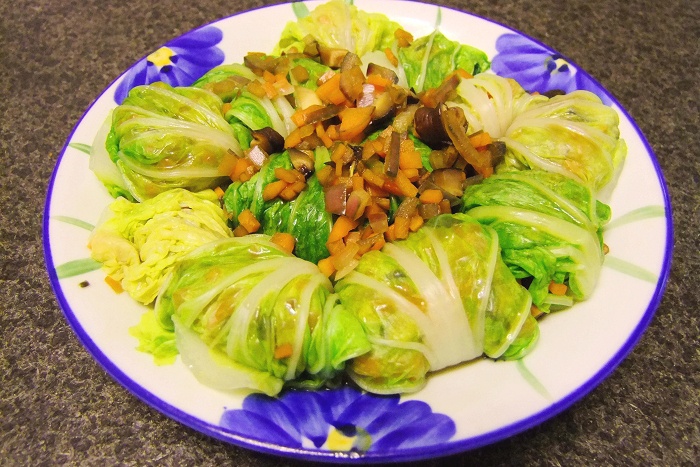 鲜香白菜包(八宝财袋)