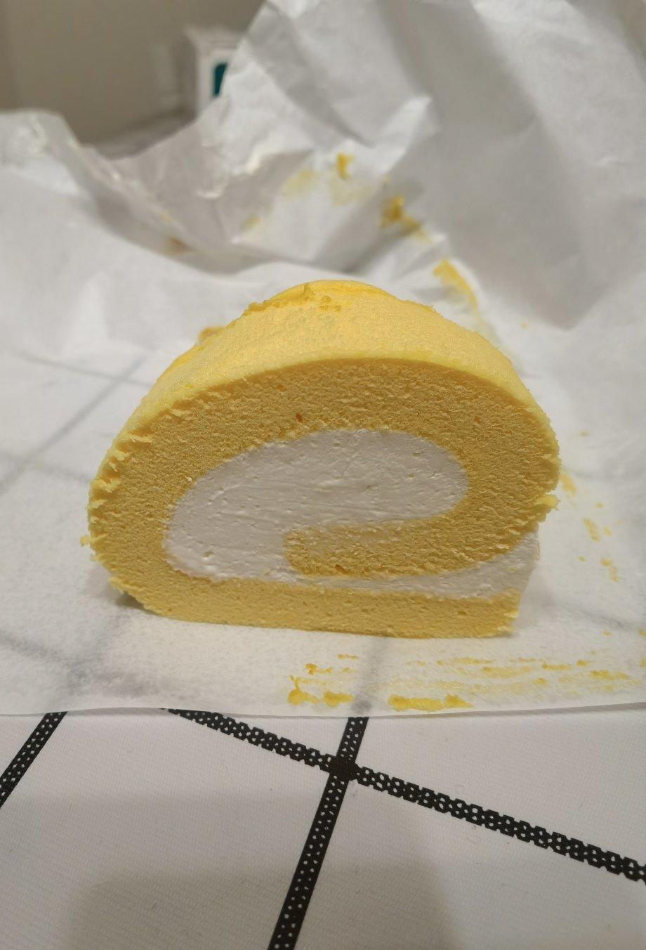 超详细的瑞士卷奶油蛋糕卷原味蛋糕卷的制作方法 饱满不掉皮不开裂（附模具换算方法）