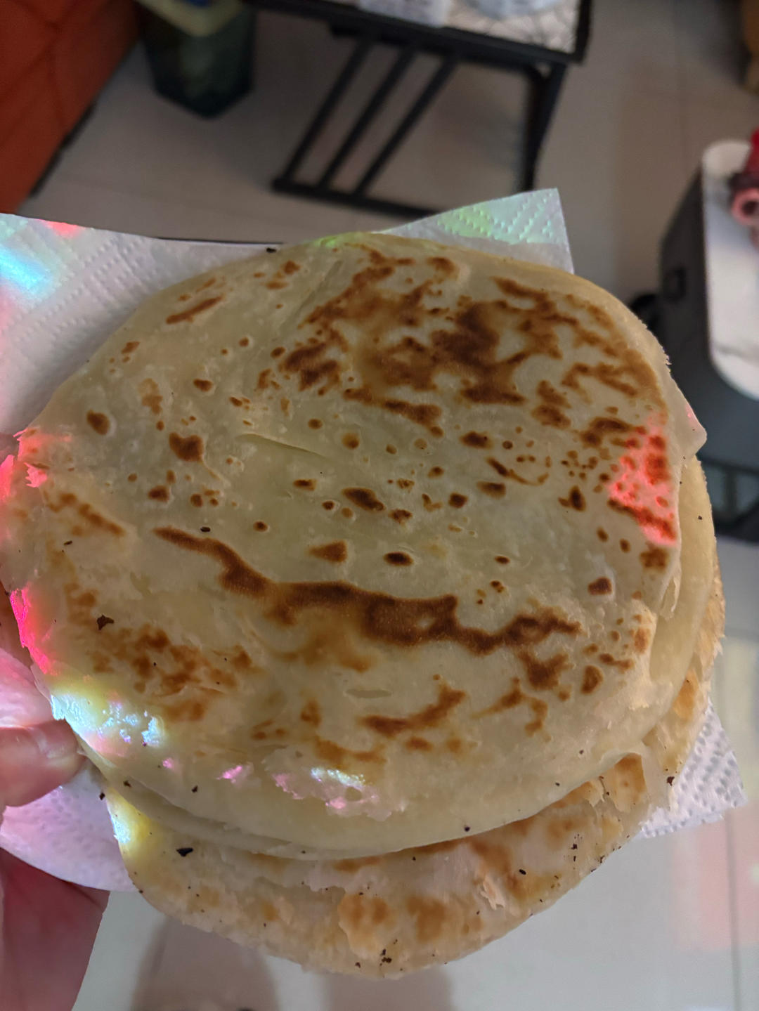 烙饼不硬的小窍门 掌握了你也能看出柔软多层凉了不硬的小油饼