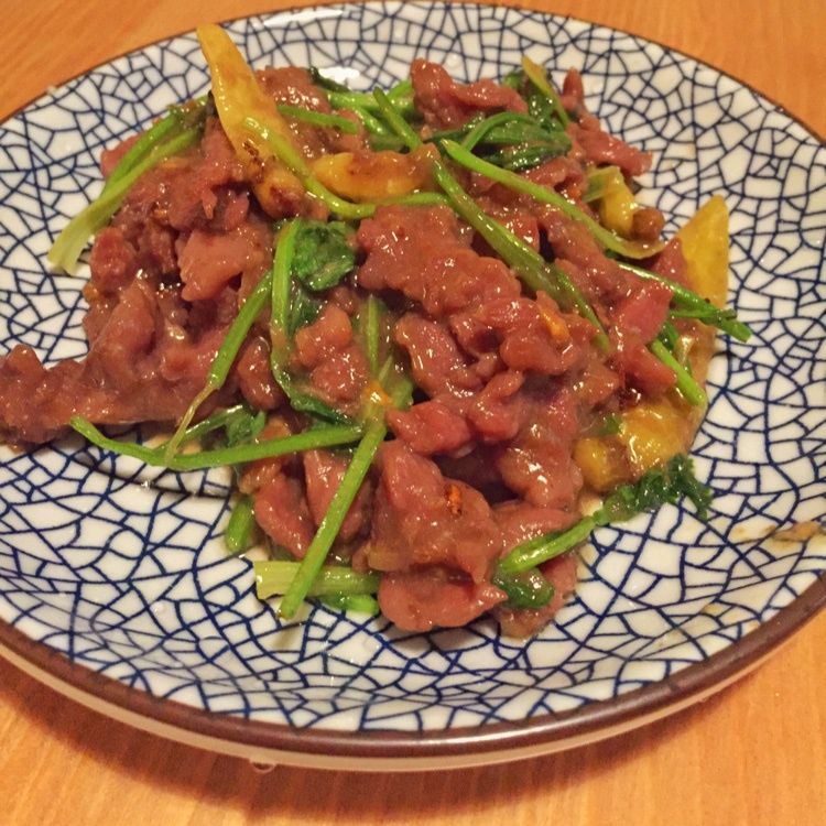 野山椒炒牛肉