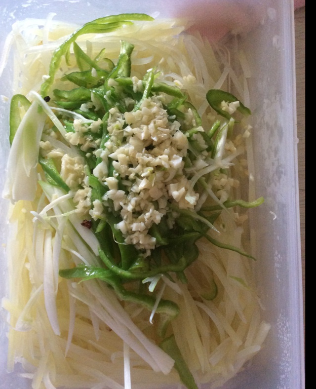凉拌土豆丝