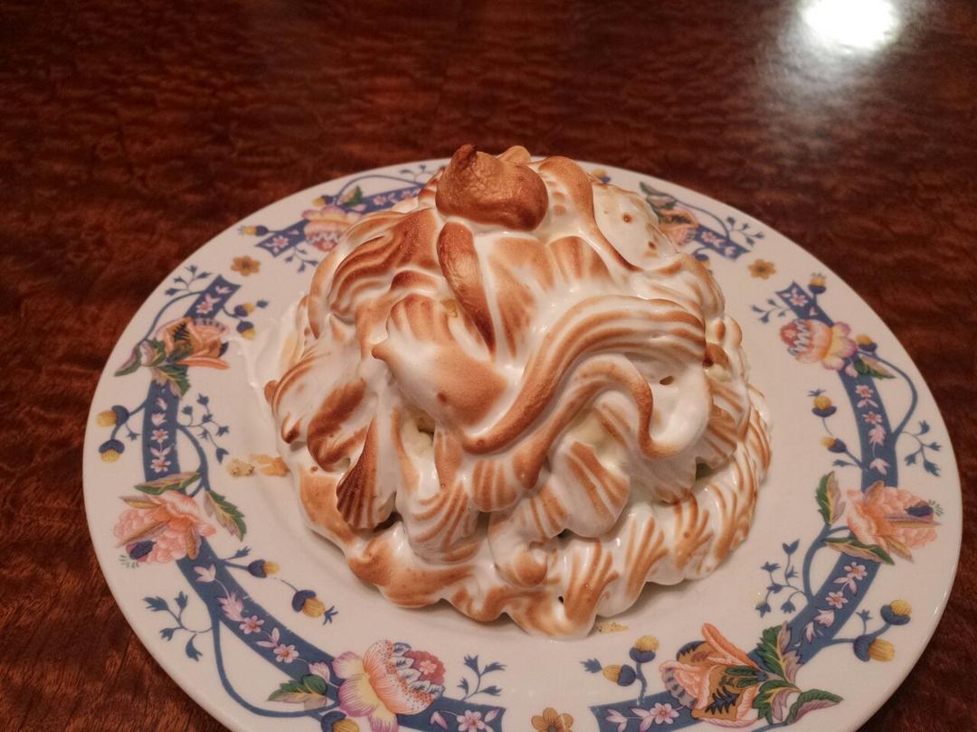烈火阿拉斯加 | BAKED ALASKA 三层冰淇淋蛋糕