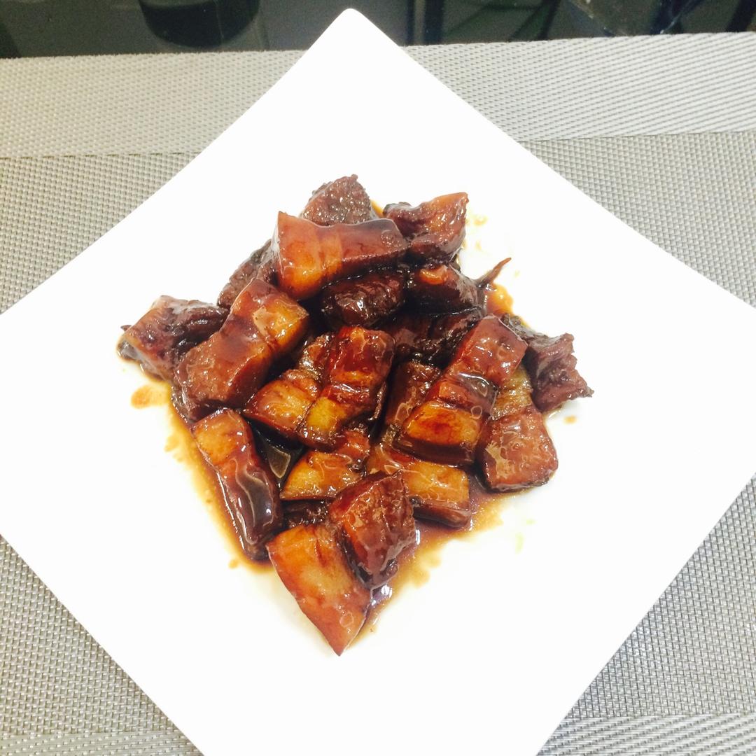本帮家常红烧肉