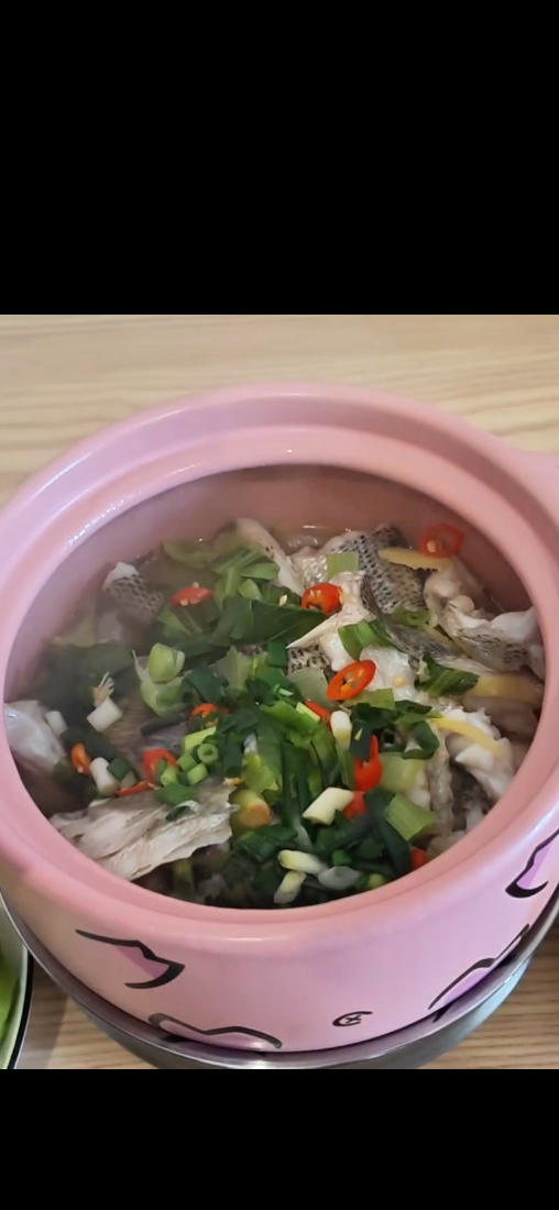 鲜嫩豆腐鲈鱼煲