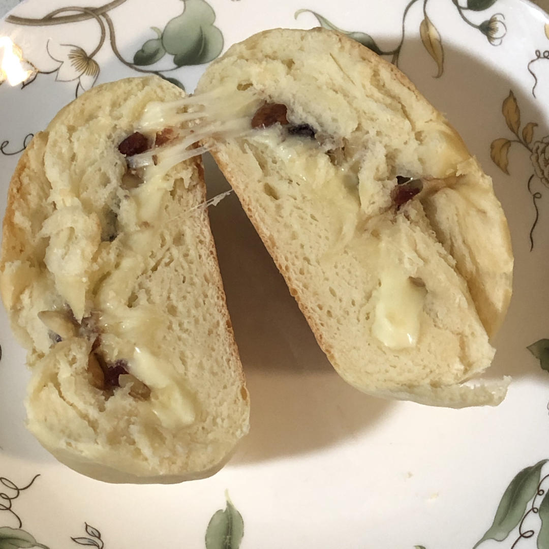 曼食慢语丨卡蒙贝尔奶酪饼