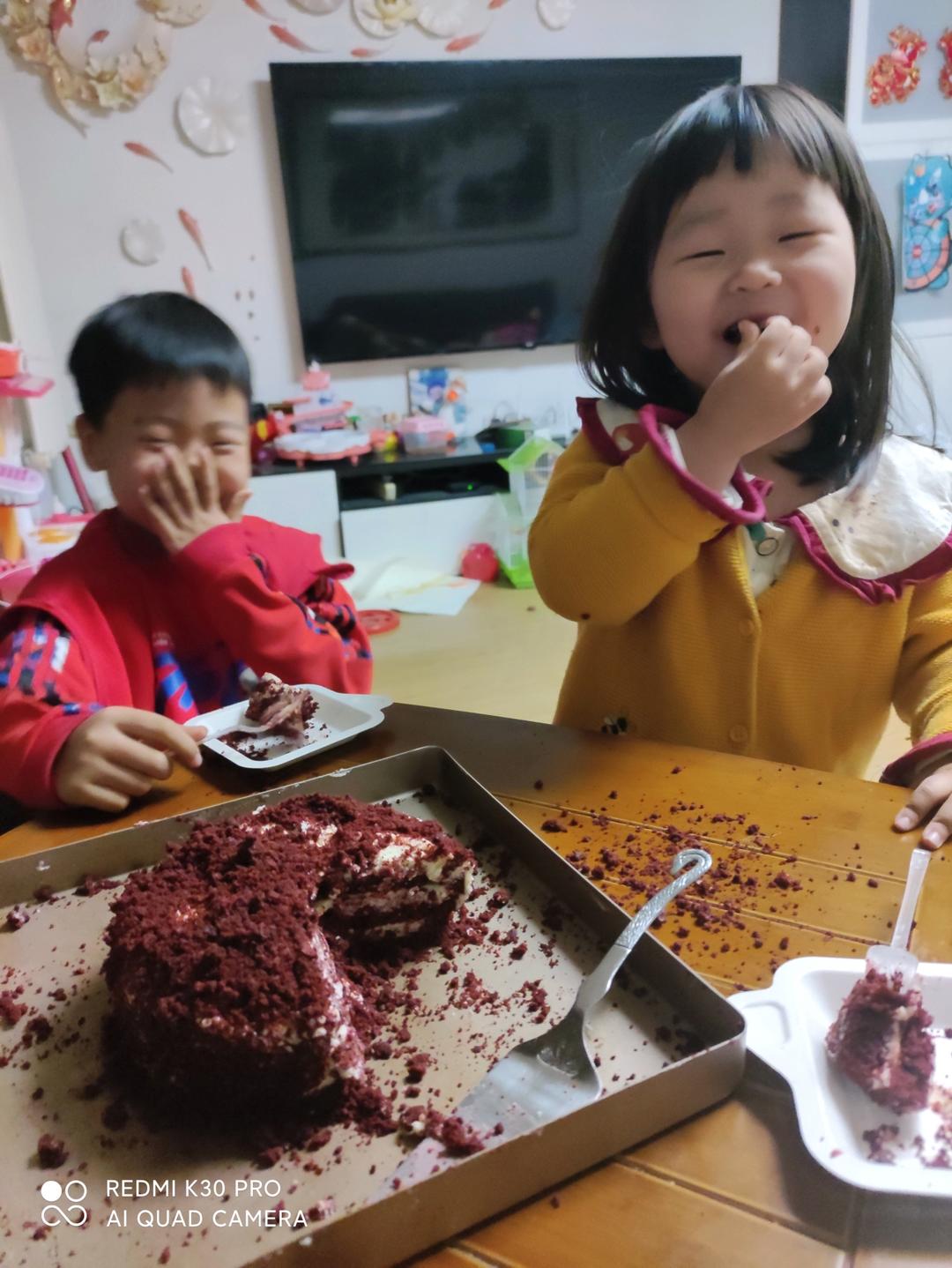 超正宗的红丝绒蛋糕