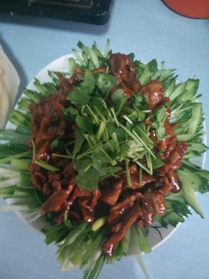 京酱肉丝