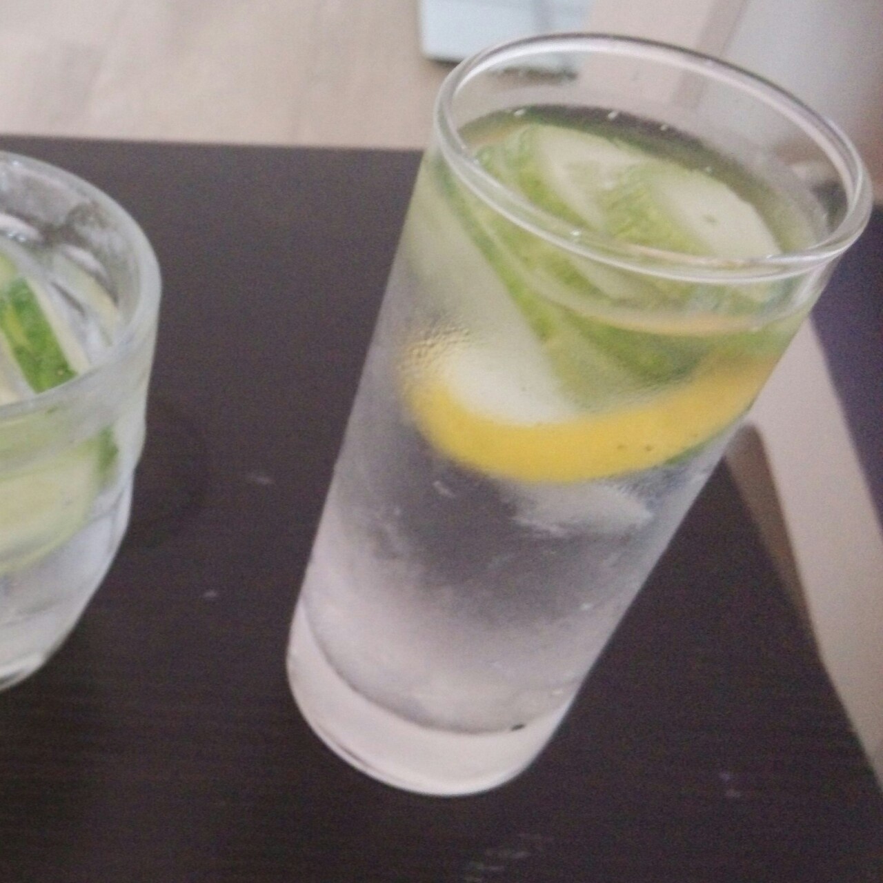 黄瓜柠檬水