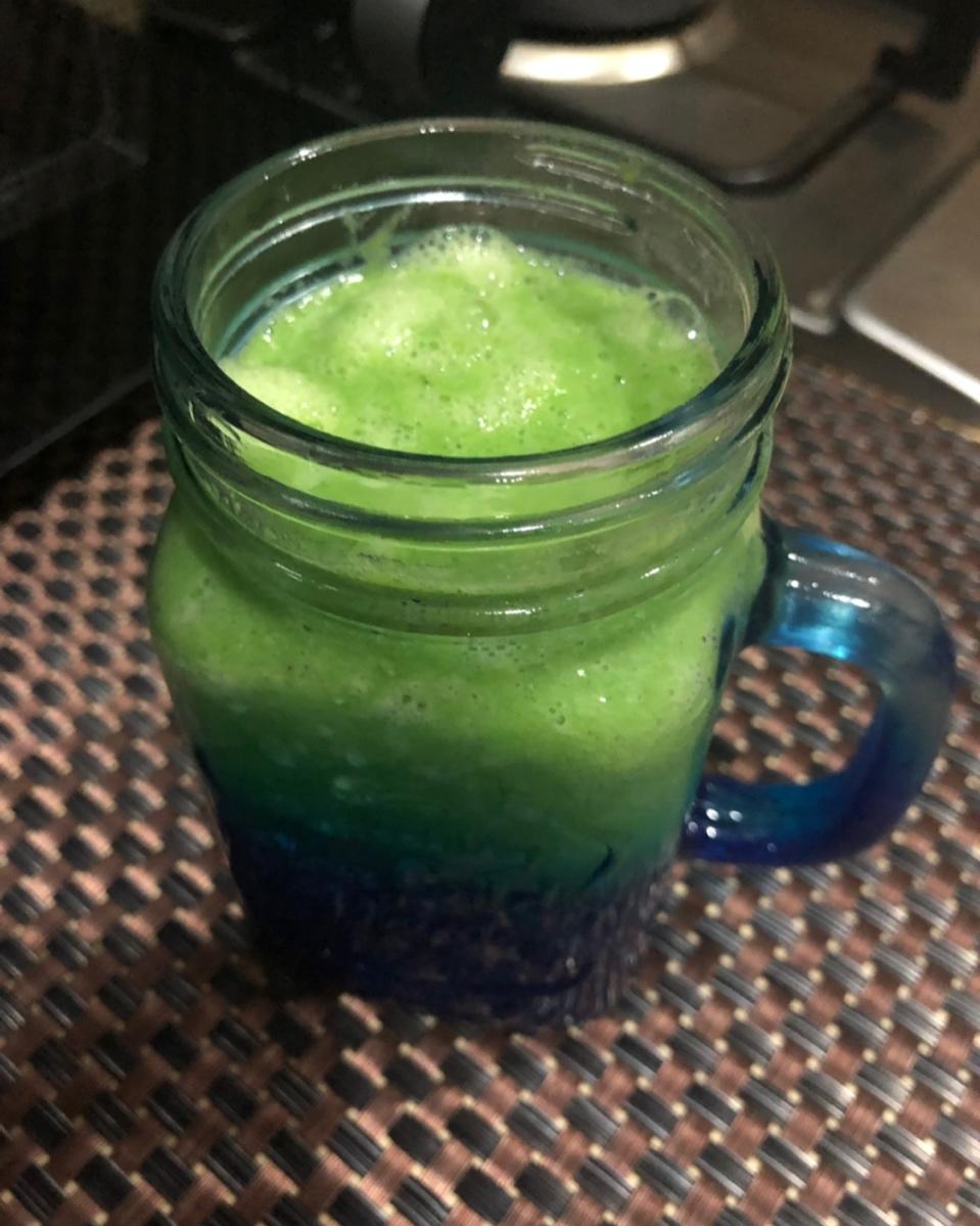 [能量食堂]invigr悦型-苹果菠菜西芹混合果蔬汁