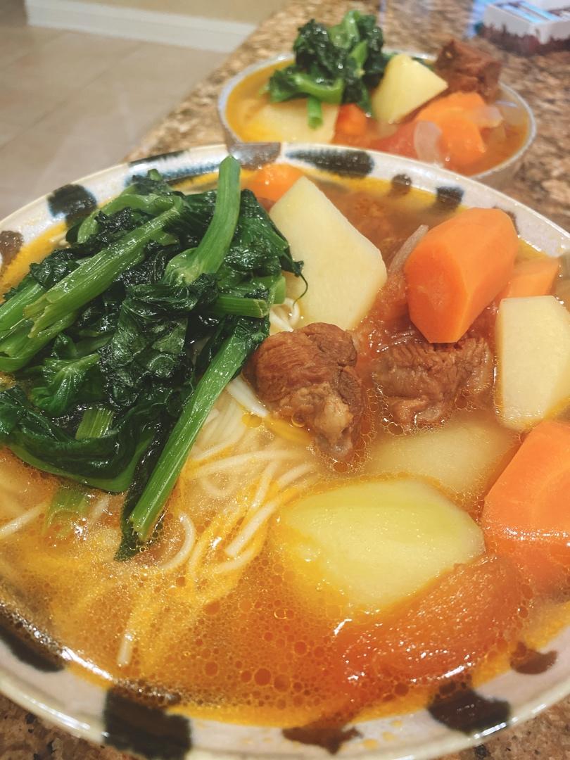 西红柿炖牛腩（牛肉）