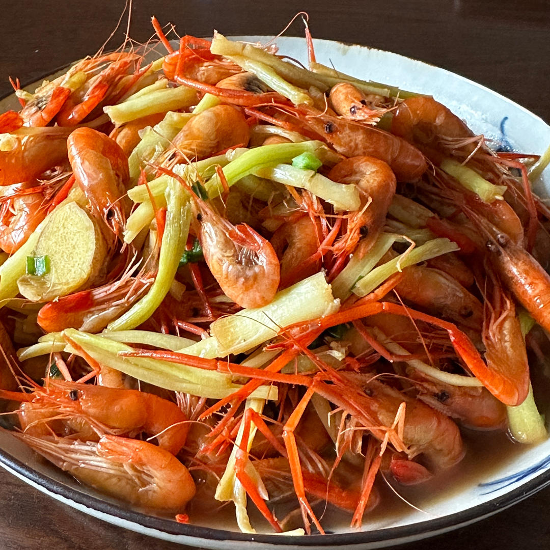 野茭白炒河虾