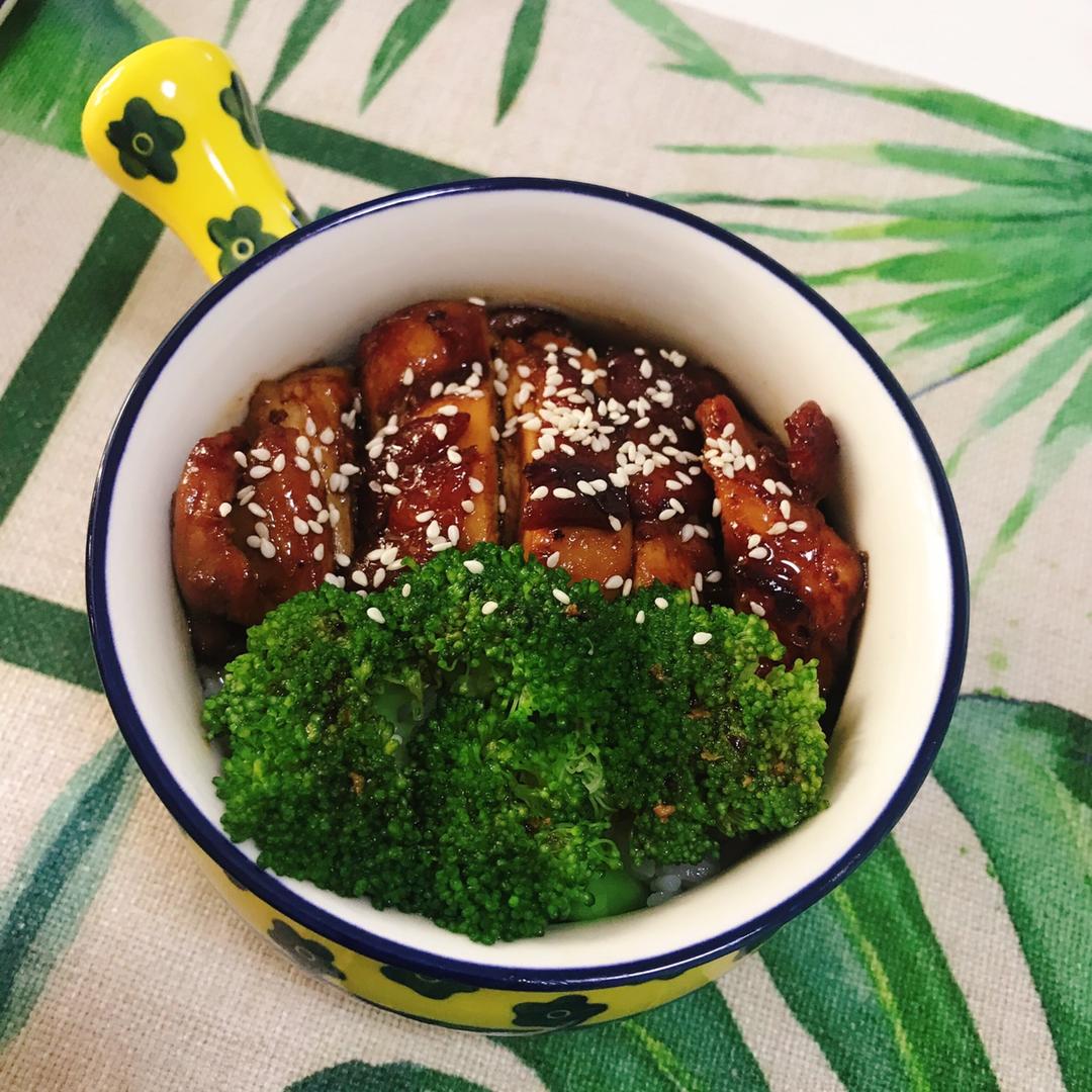 照烧鸡腿饭