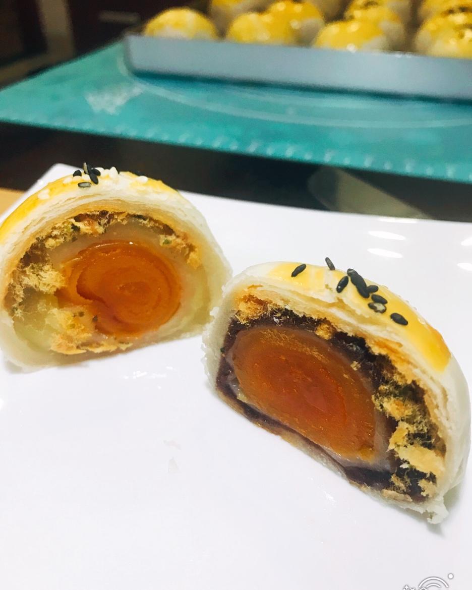 ㊙️网红麻薯肉松蛋黄酥🔥，好吃到爆‼️