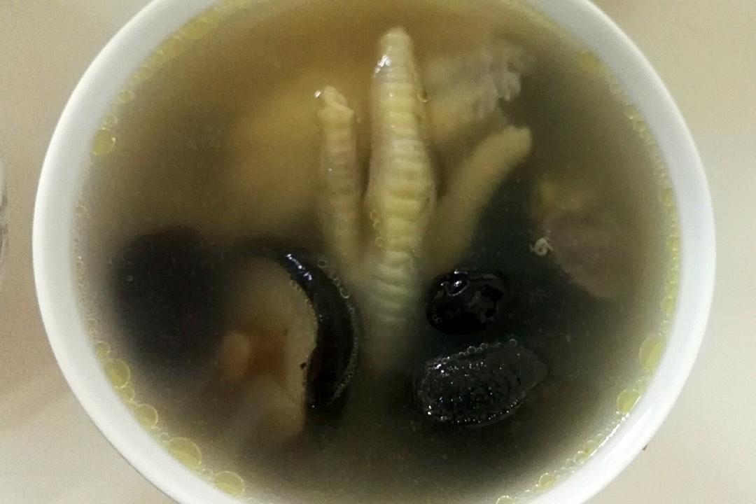 香菇鸡汤的做法