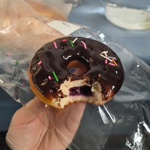 熔岩巧克力甜甜圈