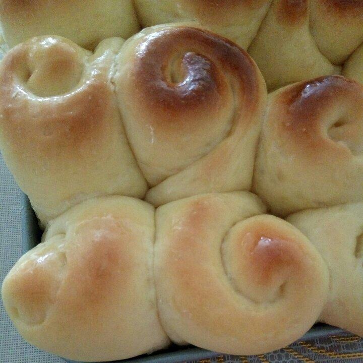 脆底蜂蜜小面包