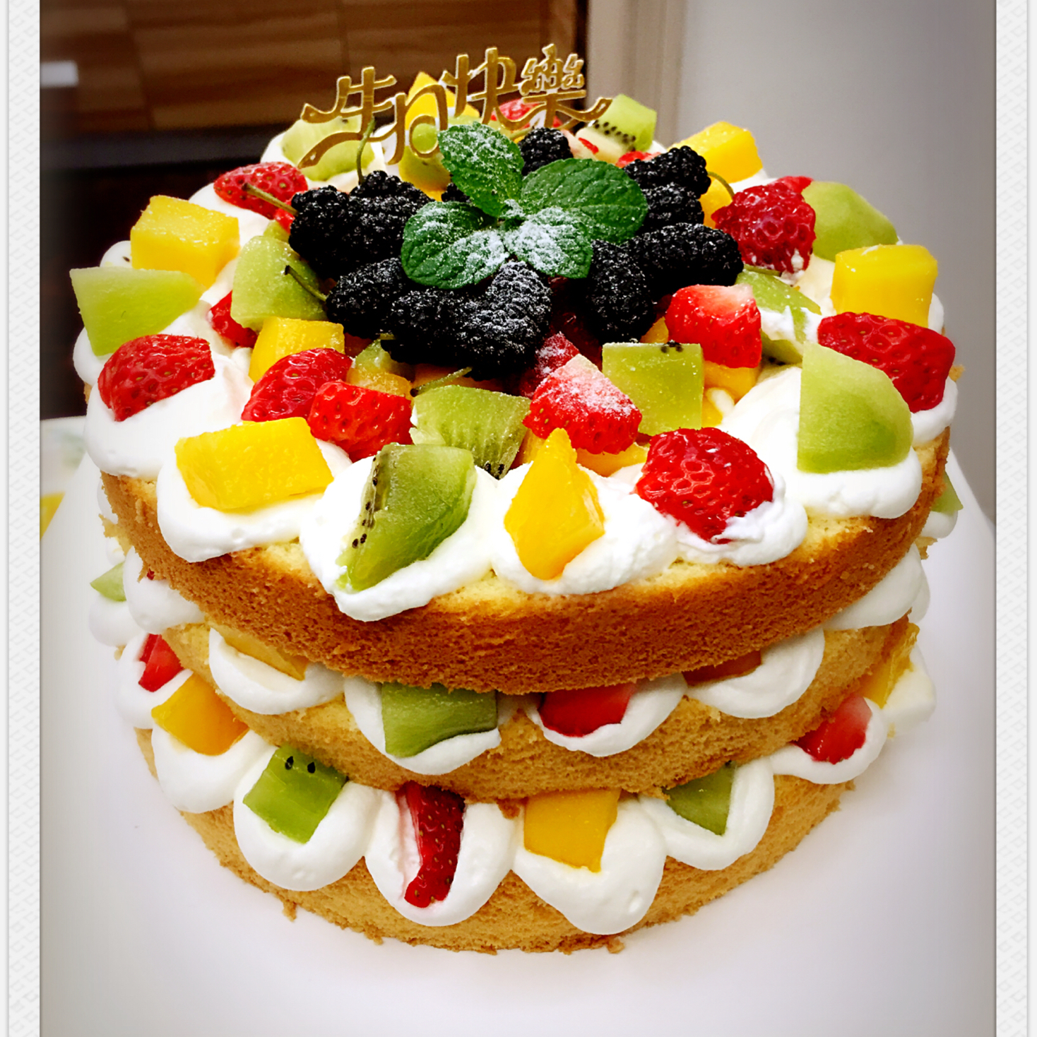 不用裱花也美丽：裸蛋糕