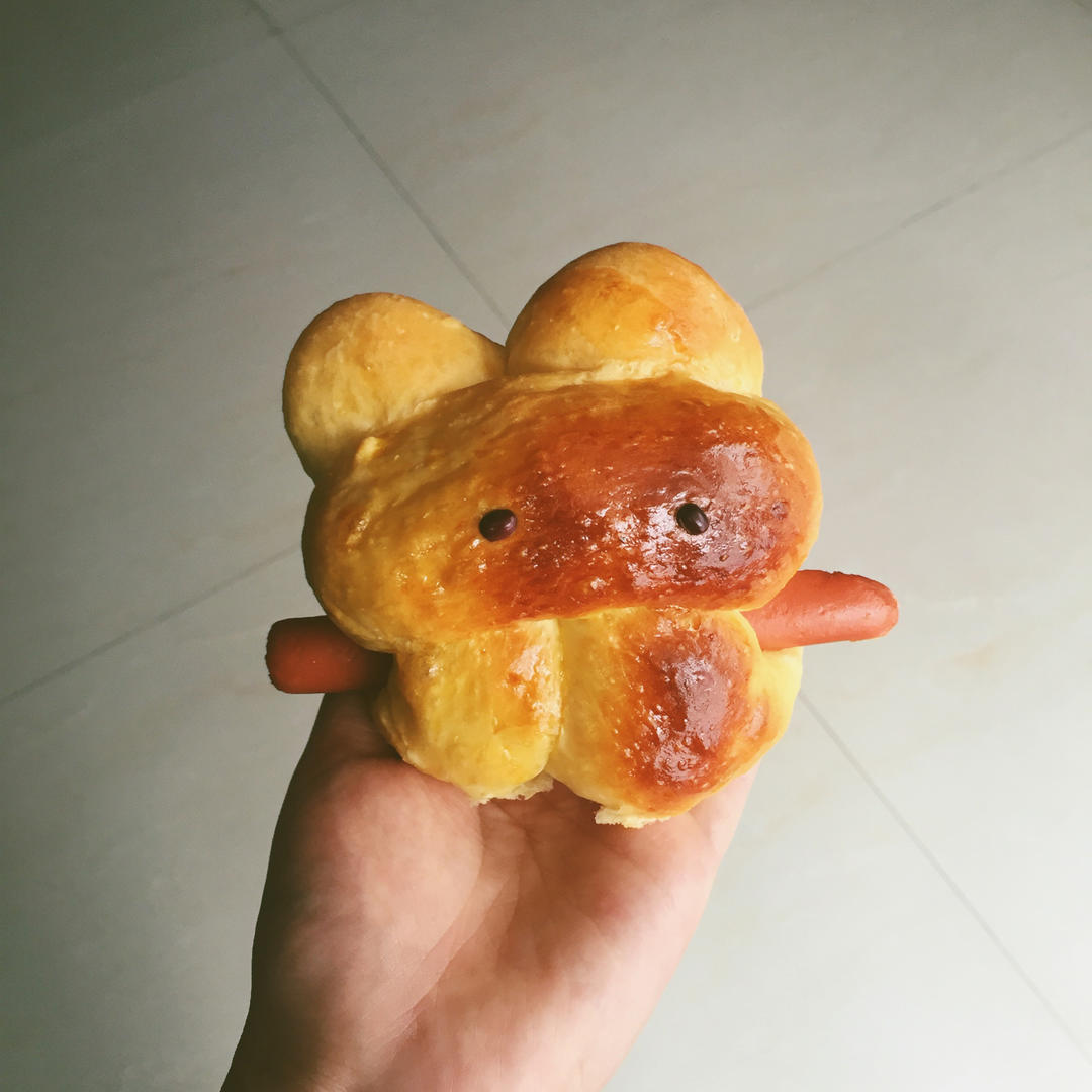 小兔子香肠包