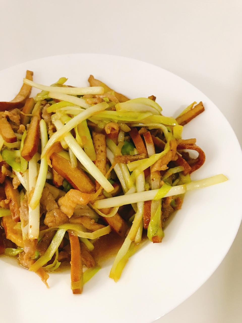 韭黄香干肉丝