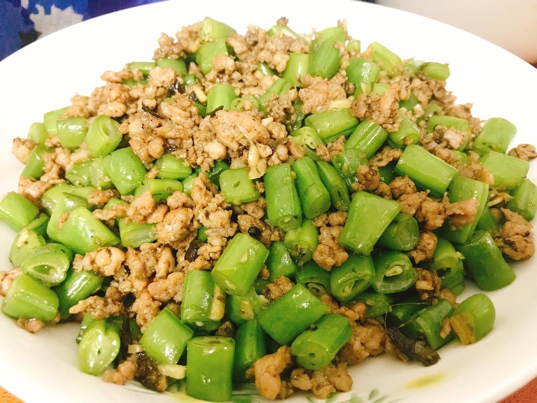 榄菜肉末四季豆