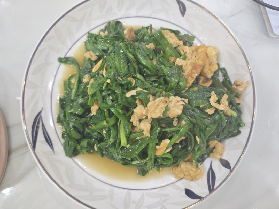 韭菜炒鸡蛋——三分钟快手下饭菜 掌握火候的秘诀