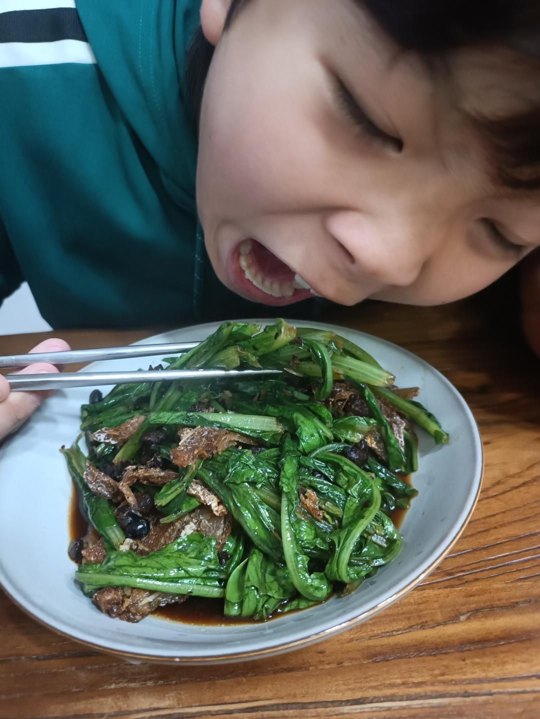 豆豉鲮鱼油麦菜