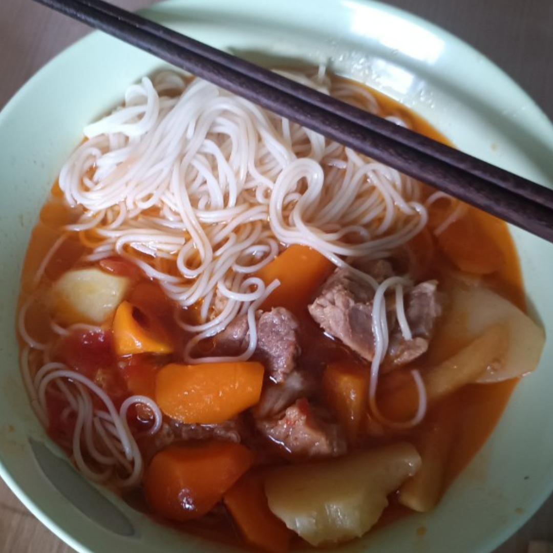 番茄土豆炖牛腩