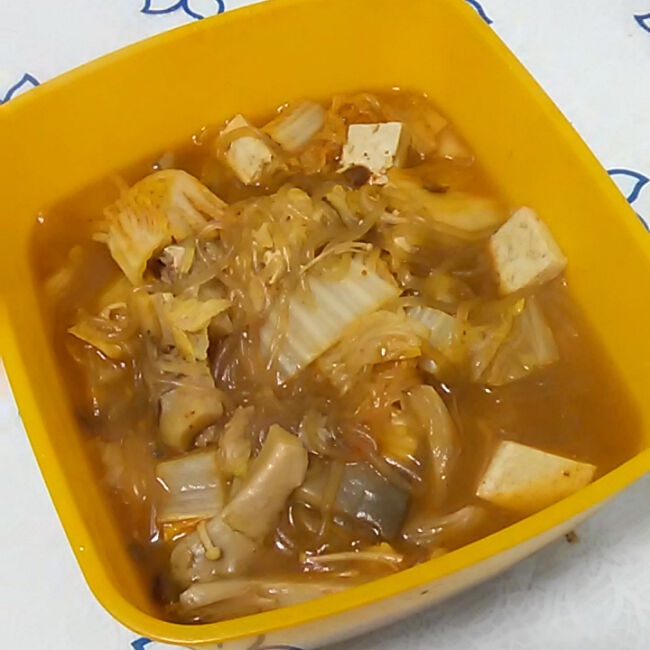 豆腐粉丝辣白菜汤