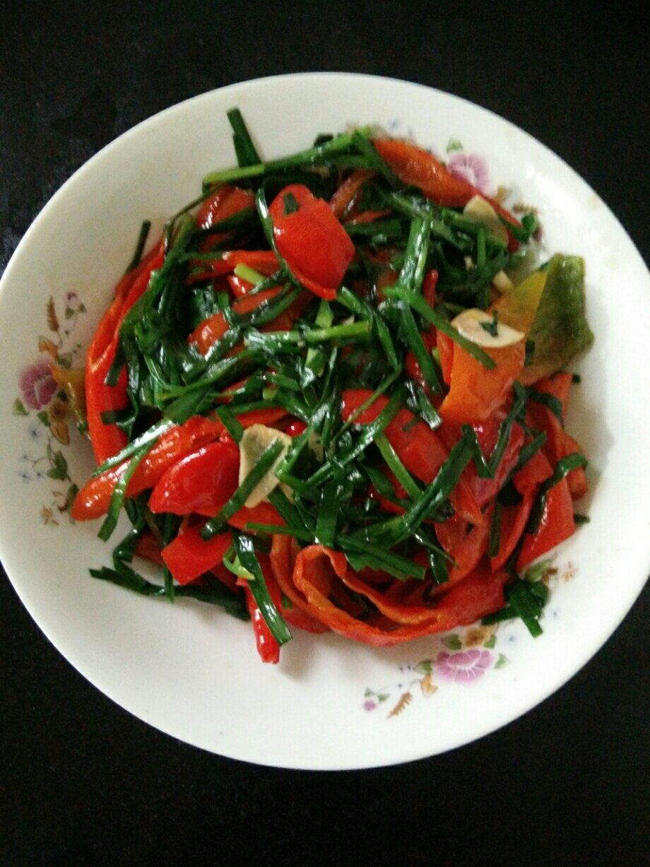 辣椒炒韭菜
