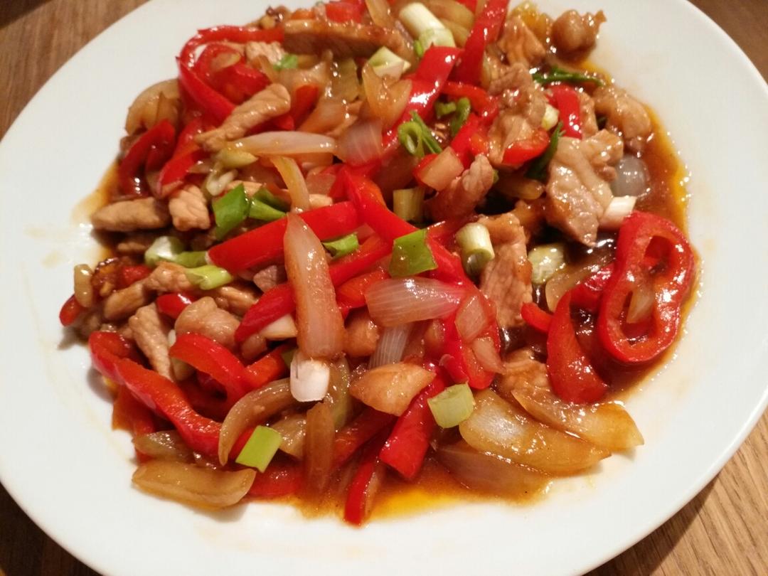 洋葱甜椒肉丝
