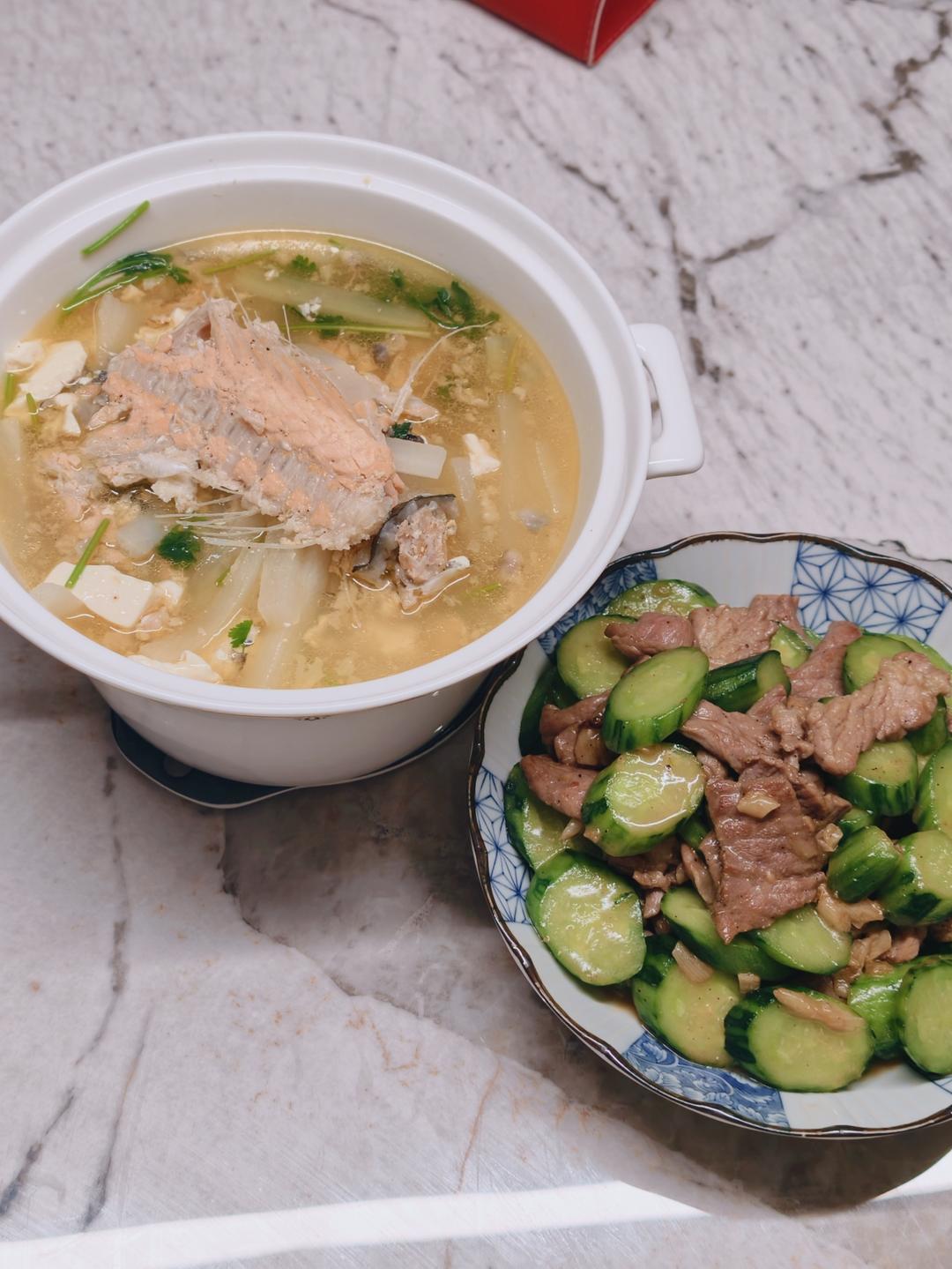 早餐•2025年12月24日