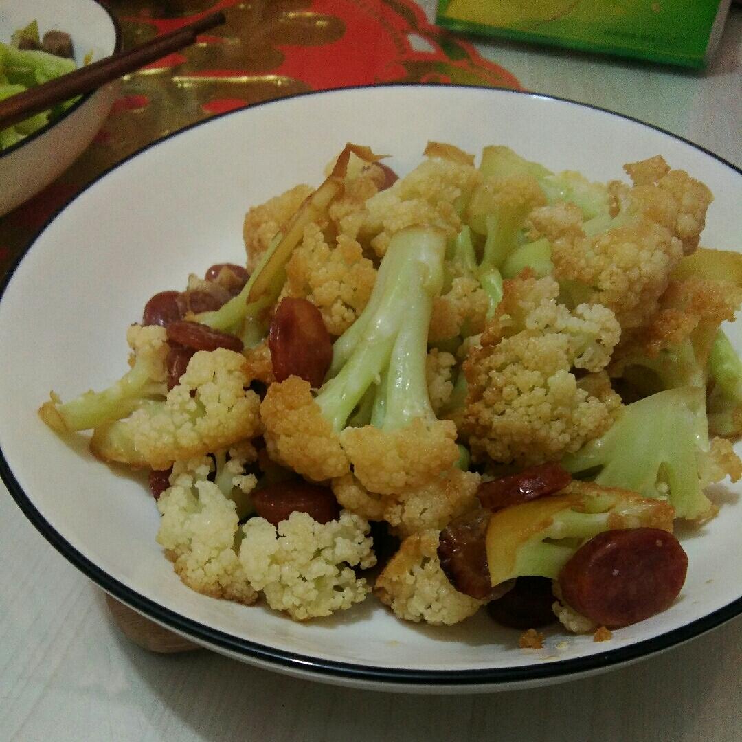 花菜炒腊肠